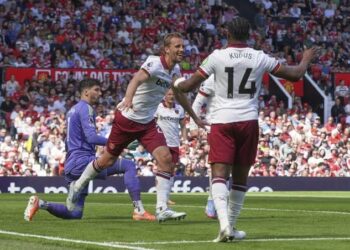 Manchester United Tumbang 0-2 dari West Ham di Old Trafford, Terpuruk di Klasemen
