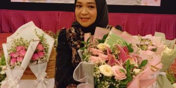 Hj. Merry Hani Rayakan Milad dengan Pesona Kreasi Berkebaya dan Bersongket: Angkat Budaya Palembang Lewat Tasyakuran Penuh Kehangatan