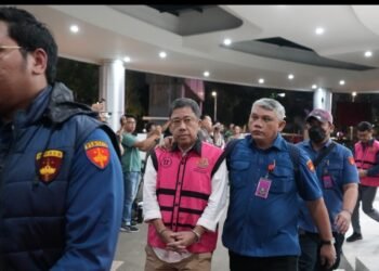 Sejumlah Petinggi PT Pertamina Diperiksa Penyidik Jampidsus Terkait Korupsi Minyak Jerat Riza Chalid 15 Eks Dirut Pertamina Patra Niaga Alfian Nasution Ditetapkan Tersangka Korupsi Minyak Pertamina