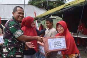 Dengan Wajah Bahagia, Para Pemenang Lomba Perayaan HUT RI Ke-80 Terima Hadiah Dari Dandim 1710/Mimika 15 IMG 20250815 WA0000