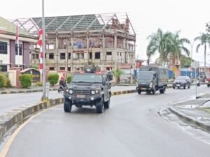 Jelang HUT Ke-80 TNI, Kodim 1710/Mimika Kembali Bersinergi Dengan GM FKPPI, Banser dan Pemuda Kerukunan Gelar Patroli Wilayah 17 IMG 20250919 WA0034