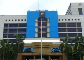 Korupsi Ekspor, Penyidik Jampidsus Geledah Lima Lokasi Salah Satunya Rumah Pejabat Bea Cukai 16 Korupsi Ekspor, Penyidik Jampidsus Geledah Lima Lokasi Salah Satunya Rumah Pejabat Bea Cukai