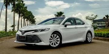 New Camry 2.5 V AT Tampil Lebih Mewah dan Canggih